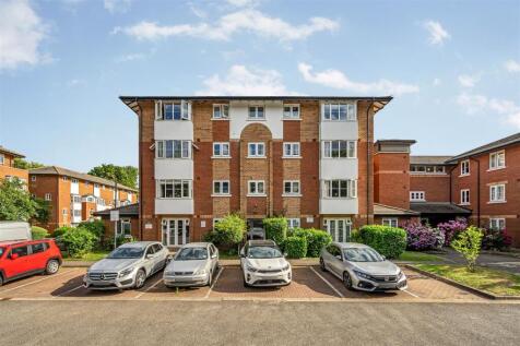 93 Beechwood Grove-1.jpg
