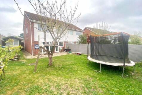 Enclosed Rear Garden