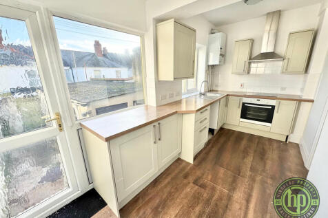 IMG-20251204-WA00...