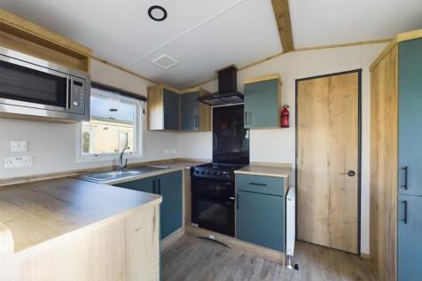 Open Plan Kitchen/Reception Room