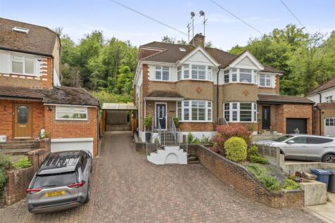 68 Keep Hill Drive, HP11 1DT-8.jpg