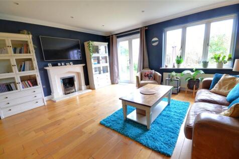 Living Room/Diner