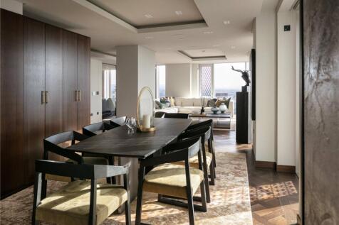 2 bed, 3 bath Penthouse in Manchester - Photo 4