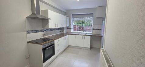 ** Zero Deposit Guarantee Available **
Bridgfords stockport are delighted to present a three bedroom mid terraced house nestled in a quiet and convenient area of Stockport but within easy reach of sho