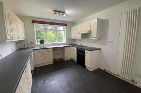 KITCHEN 1.jpg