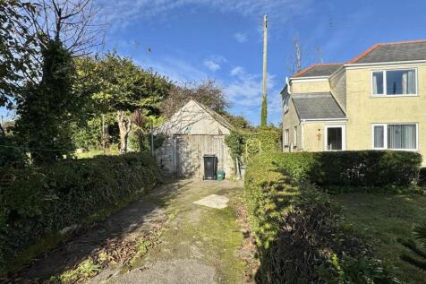 Driveway & Garage
