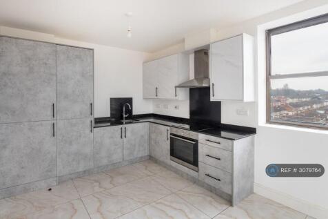 2 Bedroom Flat in SN1 5AJ