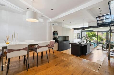 Glebe Street, W4 - FOR SALE