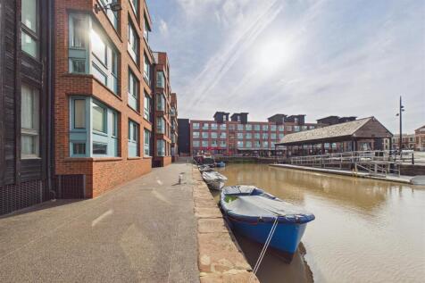 Flat 1 The Barge Arm, Gloucester Docks, Gloucester