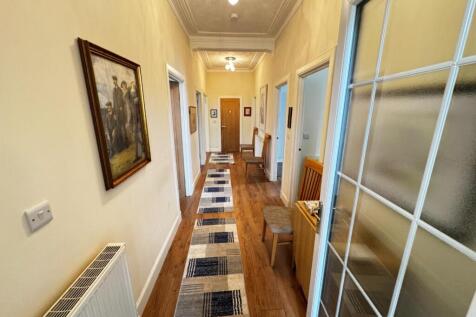 Hall (L-Shaped)
