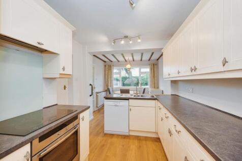 KITCHEN, DINER, LOUNGE AND LIVING ROOM
