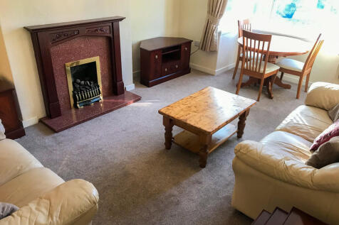 2 Bedroom Flat in AB15 7XS
