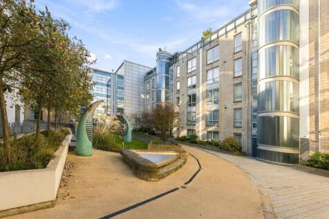 1 Bedroom Flat in EH3 8DG