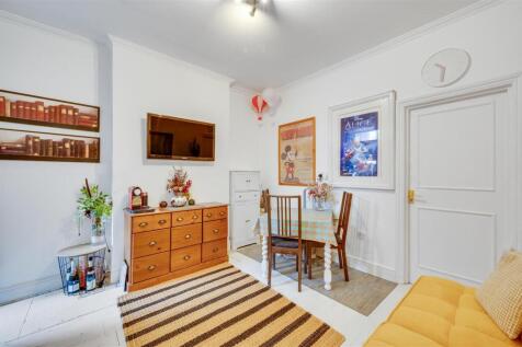 Daniels_Churchmead Road, London, NW10 2JX_012.jpg
