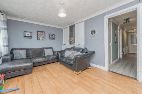 Living Room: