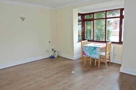 Living Room.jpg