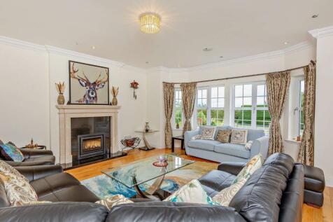 3 Heights Woodside