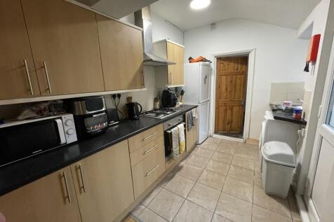 3 Bedroom Terraced in LN5 7PU