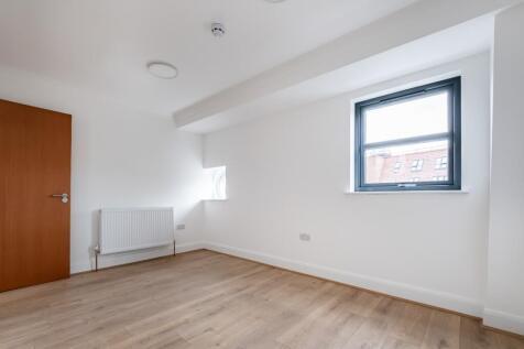 kilburn-lane-b-06
