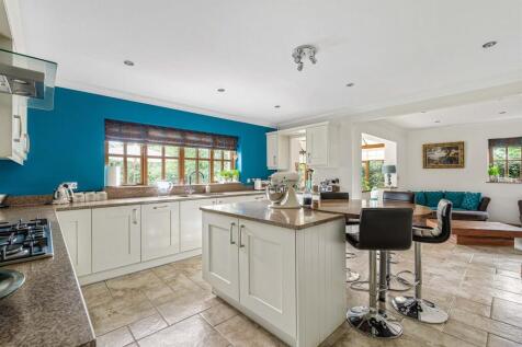 Kitchen/Breakfast Ro