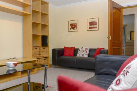 Lounge 2