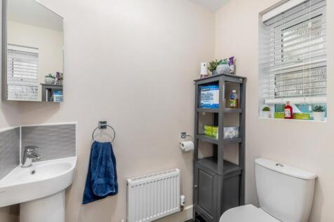 1 Blue Cedar Drive (Fishtoft)-12