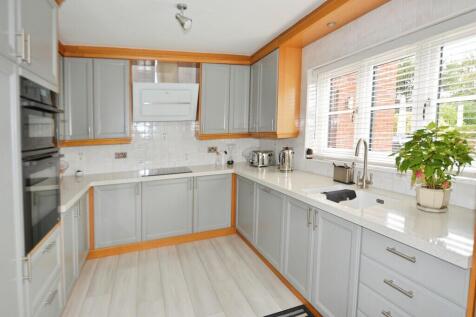 Kitchen (2)