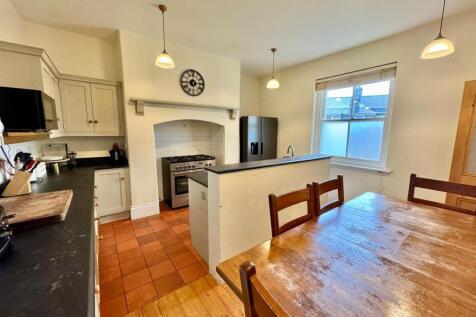 PHOTO-2025-09-08-20-05-32 (5).jpg