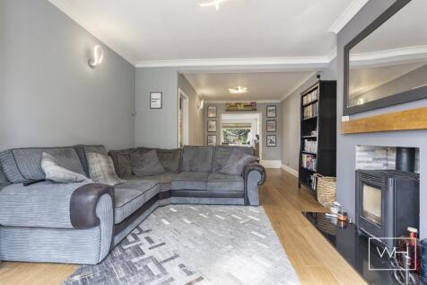 56 Malton Rd, Scawsb