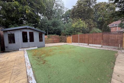 Baker close garden.jpg