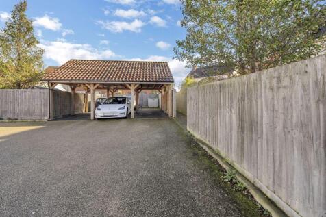 Parking & Carport