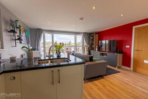 2. untitled-146-HDR.jpg