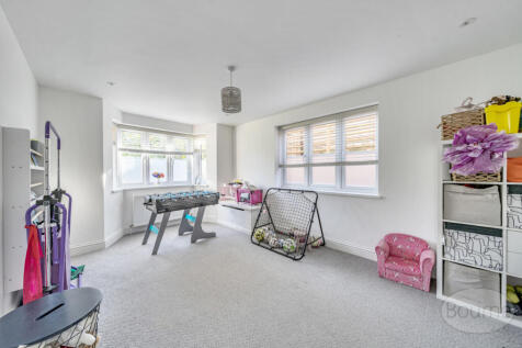 5368f8e9-4f92-416...