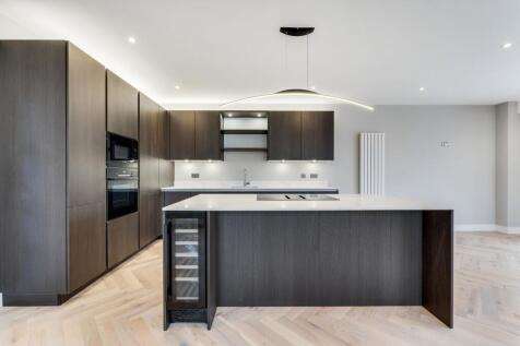 Kitchen/Living/Dining