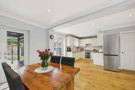 CAM04092G0-PR0083...