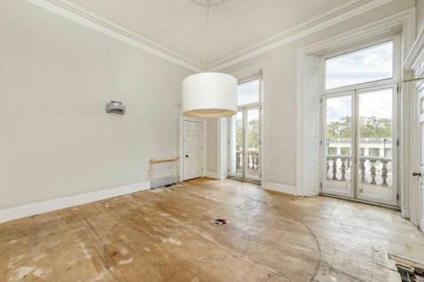 6 bed, 6 bath House in London - Photo 5