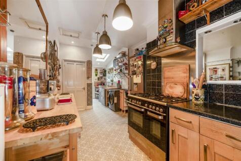 Kitchen.jpg