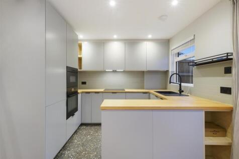 4 Denise Court, Eton Avenue - Pi6S7Pk5Z2TIFjNSszYz