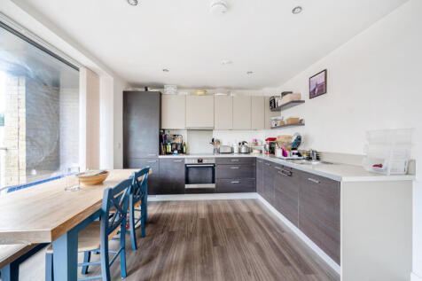 1353633-2-68c81ef...