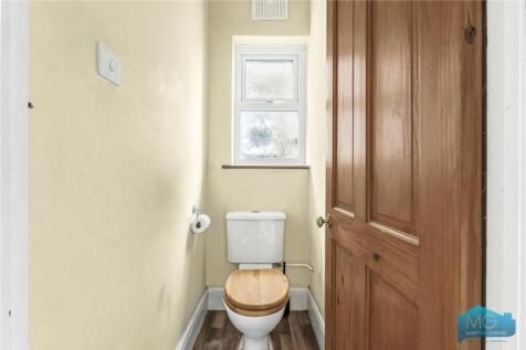 3 bed, 1 bath Semi-Detached in bristol - Photo 34