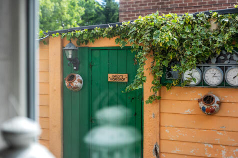 WEST VIEW ANDERTONS LANE-27.jpg