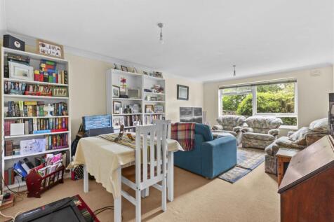 Hillcrest, Shrubbery Rd-1.jpg