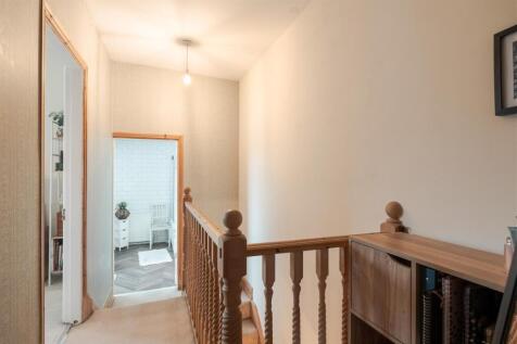 62 Cleator Street (7 of 18).jpg