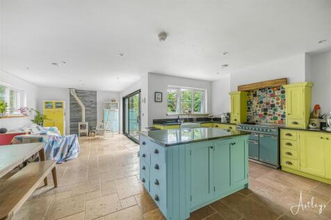 Open Plan Kitchen/Living Room