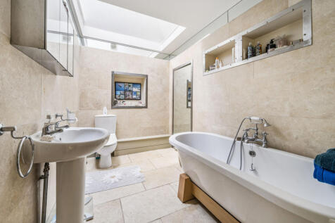 1316560-24-685e86...