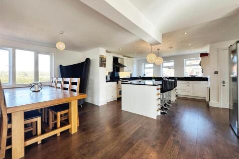 72c46c33-image_picker_DAEB314D-B248-4C6E-9C27-9372