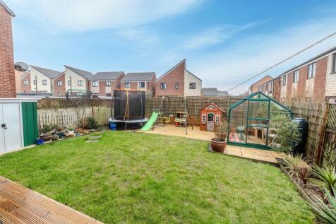 177RosedenWayGreatParkNE139DS-3