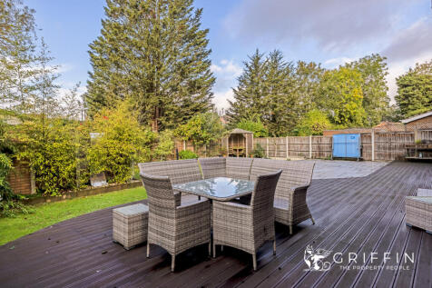16reargarden1