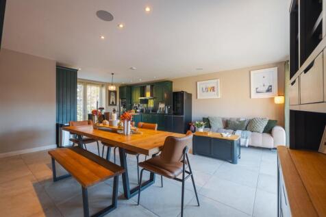 Mayfield Barn-18.jpg