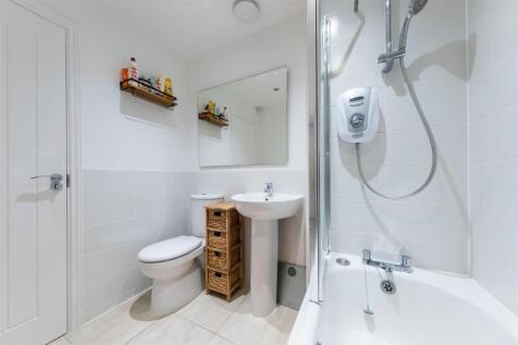 22 Firecrest Way-016.jpg